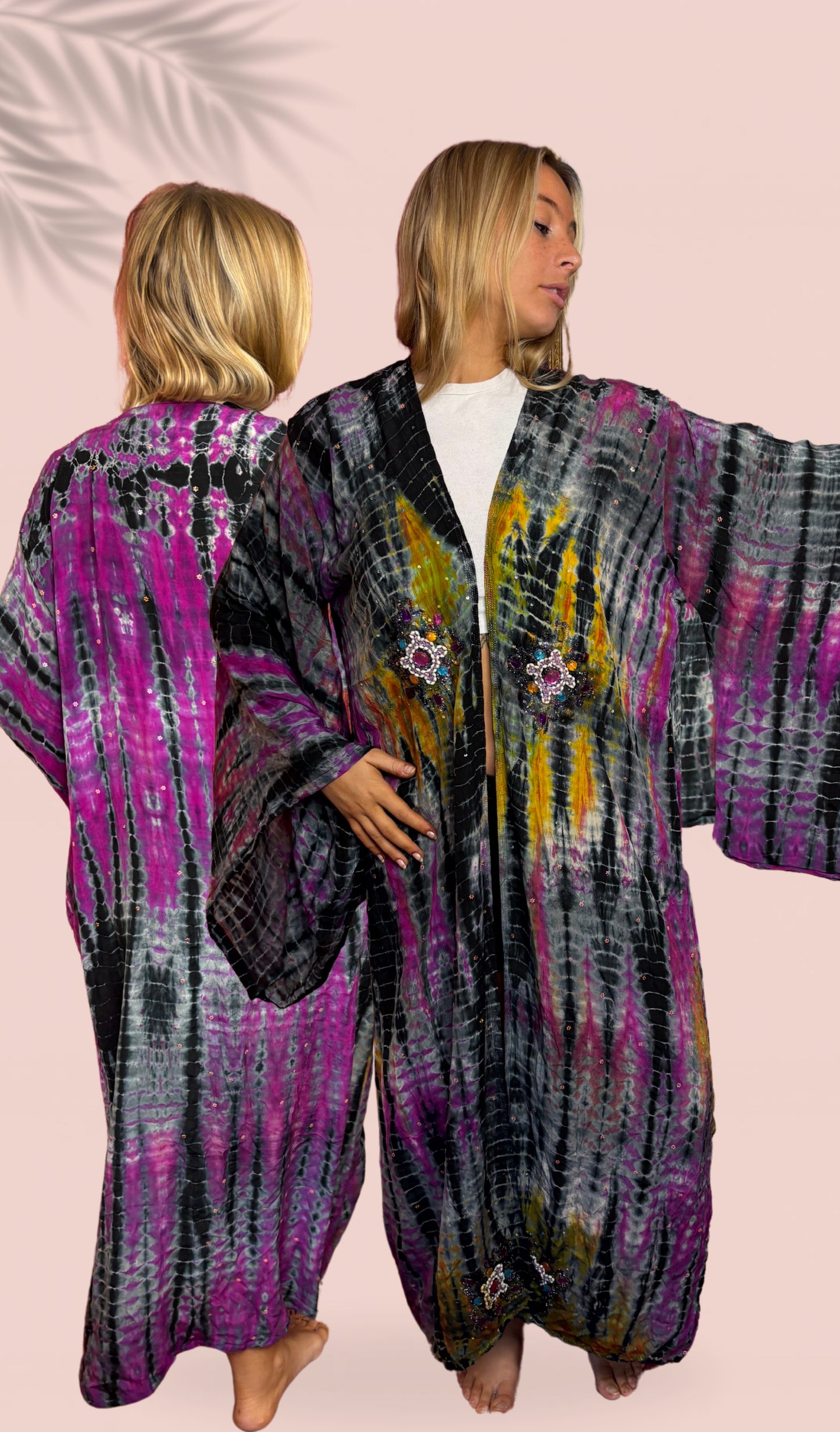 Kimono 100% crêpe de soie brodé à la main Taille Unique
